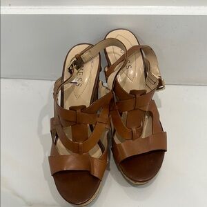 Guess Brown Sandals with Chunky Heel and Interwoven Straps